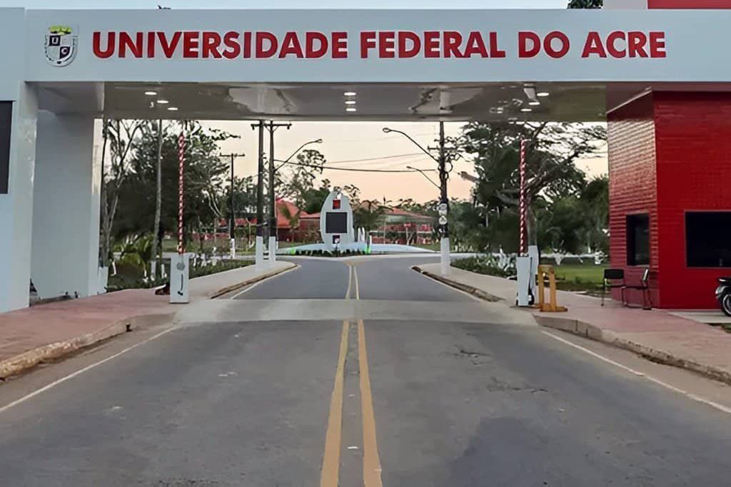 UFA Universidade Federal do Acre