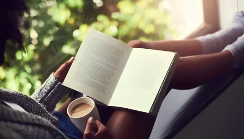 Desenvolvimento pessoal através da leitura